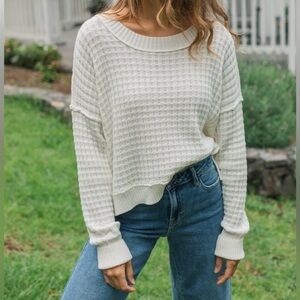 Neuflora Emington Sweater - White